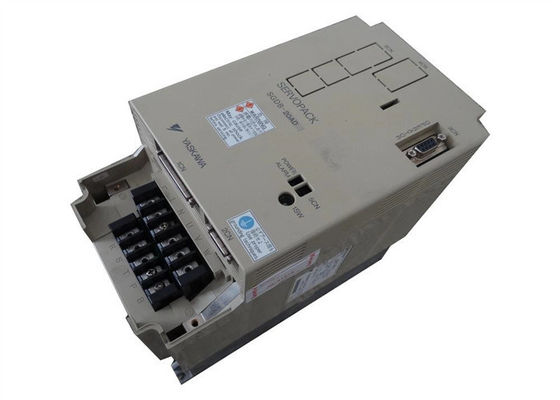 Tout neuf Yaskawa AC Servo Drives SGDB-20VN Original Nouveau dans la boîte