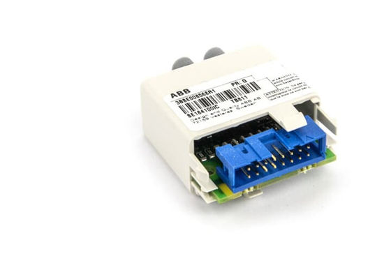 Le port optique de l'ABB TTB811 3BSE008568R1 Communication_Module