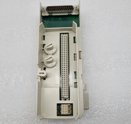 ABB TU812V1 3BSE013232R1 Compact MTU 50V Unité de terminaison du sous-module D