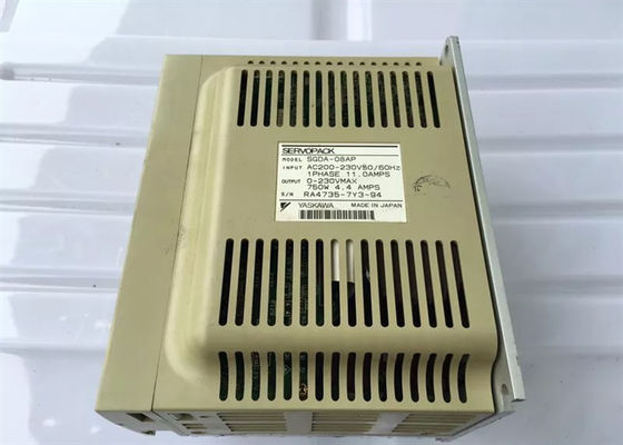 Servo entraînements série SGDA-08AP Yaskawa tout neuf dans la boîte d'origine