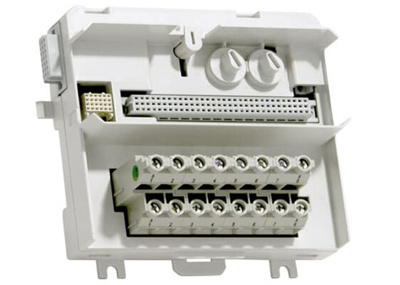 ABB TU831V1 3BSE013235R1 Unité de terminaison de module MTU 250V étendue