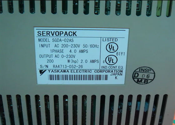 Servo-amplificateur à courant alternatif 230V Yaskawa SGDA-02AS Nouveau dans la boîte d'origine