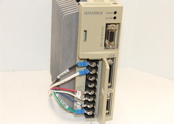 La série Sigma de Yaskawa SGDA-02BP 100V Servo Drive est neuve en boîte