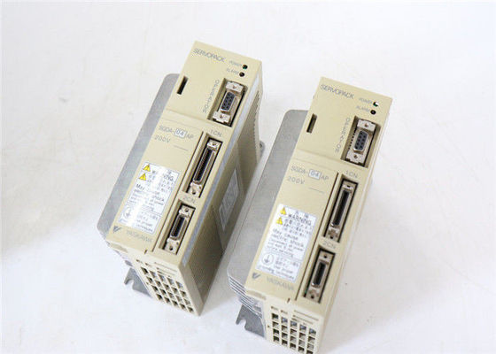 SGDA-04AP Yaskawa Servo Drive tout neuf dans la boîte d'origine 200V