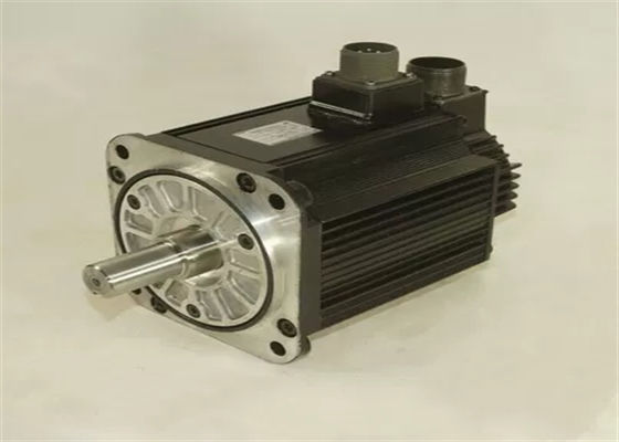 Yaskawa SGMG-05A2A Servo moteur industriel original nouveau dans la boîte
