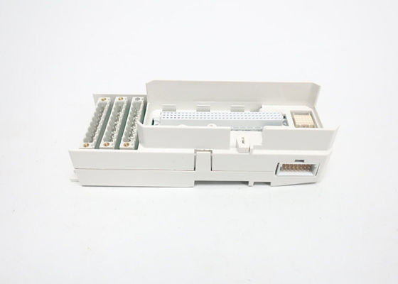 ABB 3BSE036714R1 TU813 Compact MTU 250V Connecteurs à prise en charge en crochet termination du module