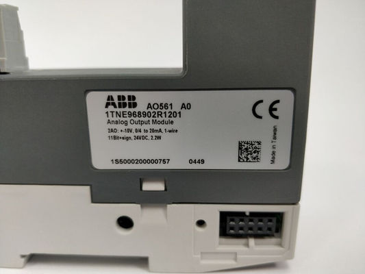 ABB 1TNE968902R1201 AO561 Module de sortie analogique