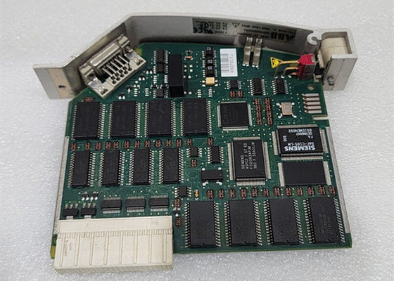 Le module de communication de l'ABB 3BDH000032R1 FI 830F est un module de bus de terrain pour le PROFIBUS-DP