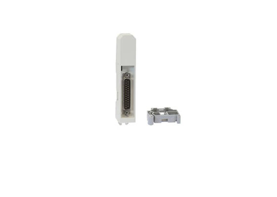 ABB 3BSE008536R1 TB806 Unité d'arrêt du module d'entrée de bus 0,046 kg