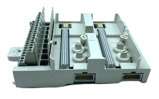 ABB TU845 3BSE021447R1 Unité de terminaison du module MTU redondant 50V