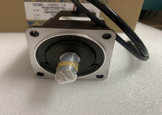 Yaskawa SGML-08AF14 AC Servo moteur tout neuf dans la boîte d'origine