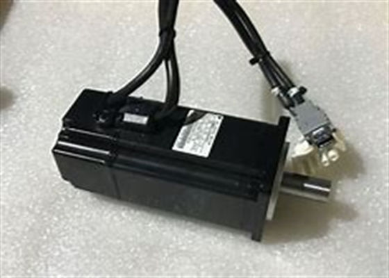SGMAH-04AAA41 Yaskawa tout nouveau servo moteur industriel dans la boîte