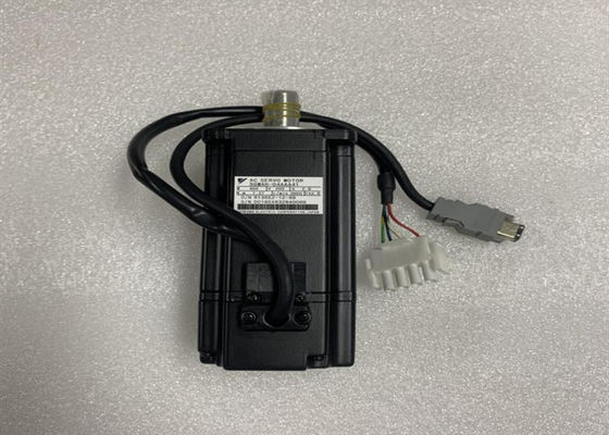 SGMAH-04AAA41 Yaskawa tout nouveau servo moteur industriel dans la boîte