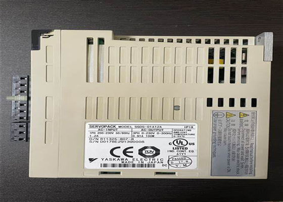 Yaskawa SGDS-01A12A 220V AC Servo Amplificateur tout neuf et original