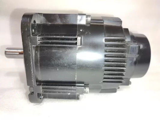 Yaskawa SGMGV-44NDB6C tout neuf AC Servo moteur dans la boîte d'origine