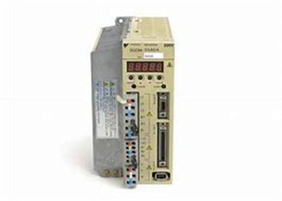 SGDM-05ADA Yaskawa Nouveau serveur à courant alternatif dans la boîte d'origine