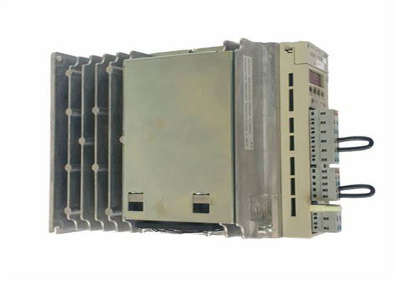 SGDM-20ADA Yaskawa Servo Drive Industrie tout neuf dans l'original