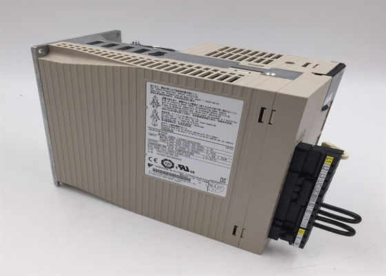 SGDV-200A01A0020 Servo Drive Yaskawa tout neuf dans la boîte d'origine