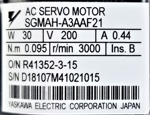 Yaskawa AC Servo Motor SGMAH-A3AAF21 tout neuf dans la boîte originale