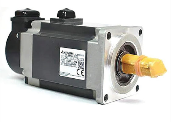 HF-SN52BJ-S100 Mitsubishi HF-SN Servo moteur de puissance moyenne d'inertie