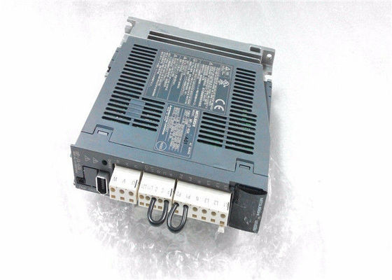 Le moteur de l'amplificateur à courant alternatif MELSERVO-J3