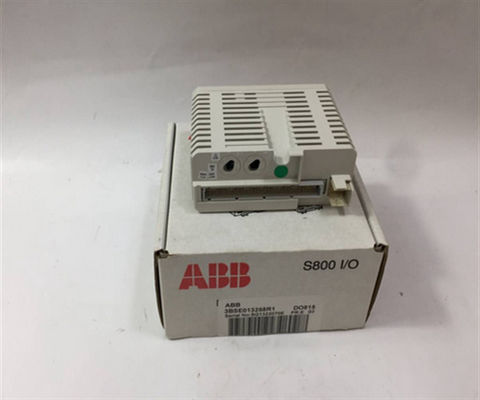 Le module de sortie numérique ABB DO815 S800