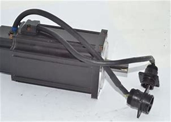 Emerson XVM-8028-TONS-0000 Servo moteur de 1 kW tout neuf
