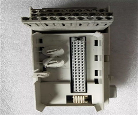3BSE013231R1 ABB - TU811V1 ABB 8 Module compact à 250 V avec un canal