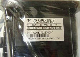 200W Servo moteur industriel Yaskawa SGMPH-02A1E4CD Original Nouveau