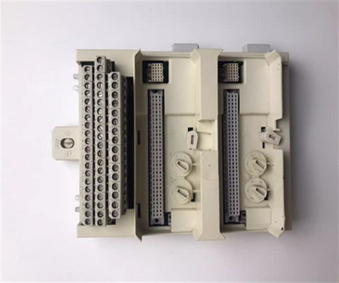 ABB 3BSE021443R1 TU843 Unité de terminaison du module Module d'alimentation électrique redondant