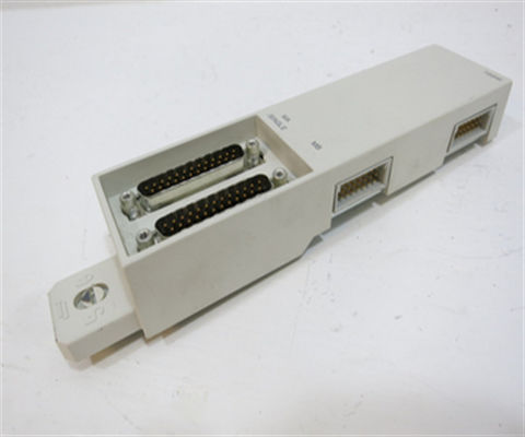 ABB 3BSE021439R1 Adaptateur de câble d'extension de modulebus Unité d'entrée double de modulebus