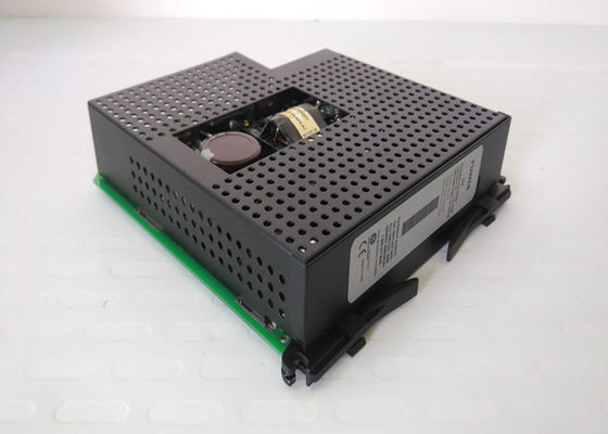 Module d' alimentation électrique GE UR1HH, offrant une puissance nominale de 125 à 250 V CC et de 100 à 240 V à 50/60 Hz V AC