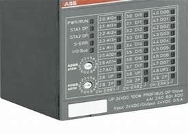 Module numérique d'entrée de tension de 24 V CI582-CN Marque ABB Original Nouveau
