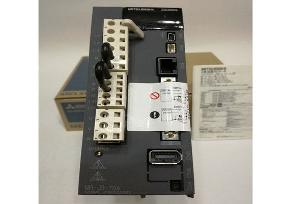 Le système d'exploitation de l'appareil est équipé d'un amplificateur de commande de 750W.