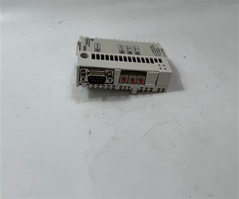 AM895F 3BDH000044R1 AC800F Contrôleur ABB Panneau avant
