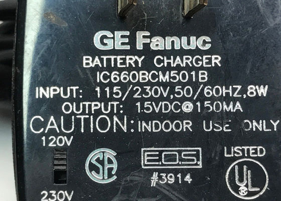 L'IC660BCM501 est un chargeur de batterie de moniteur portable de la famille GE Fanuc Genius I/O