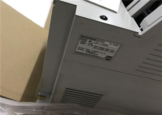 Mitsubishi Electric 15 kW AC industriel SERVO AMPLIFIER MR-J2S-15KB4 entraînement