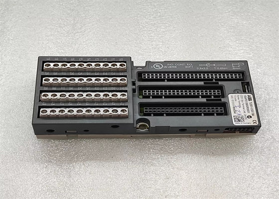 TU551-CS31 1SAP210600R0001 Module d'automatisation distribuée I O ABB