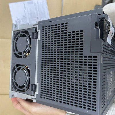 MITSUBISHI MR-J4 Servo-entraînement industriel 7 kW alimentation pour un contrôle précis