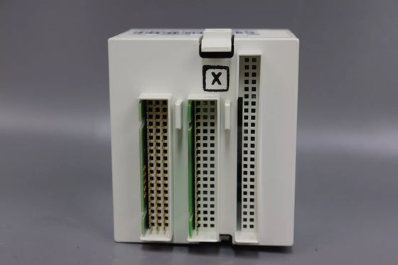 3BDH000369R0001 Module d'entrée et de sortie numérique Nouveau ABB en boîte