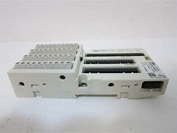 TU715F ABB Type Digital IO Module 24V tout neuf dans la boîte d'origine