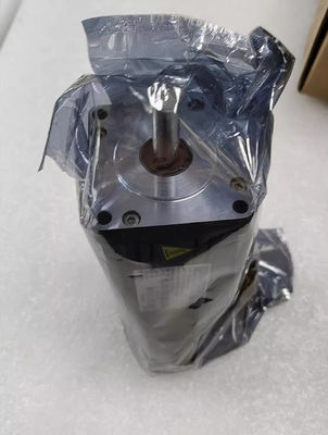 Équipement de commande de moteurs à commande automatique