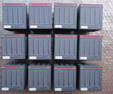Le module d'entrée numérique ABB 1SAP240000R0001 DI524 S500