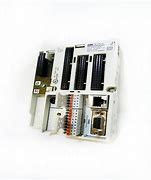 Contrôleur logique programmable de marque ABB TU711F