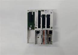 Contrôleur logique programmable de marque ABB TU711F