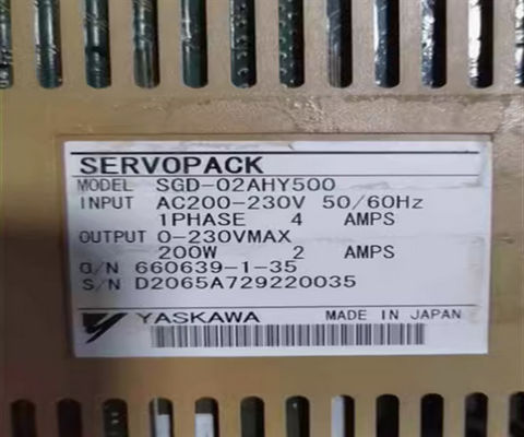 Ratio de volume de 1/4 AC SGDS-A5A12A Servo amplificateur 2000 tours par minute Vitesse nominale