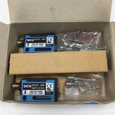 SICK WS/WE160-F440 Capteur d'optique plastique rouge visible de 680 nm avec 15 mm
