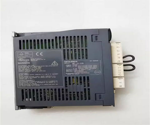 MR-J3-200B Servo-amplificateur à courant alternatif de 2 kW Mitsubishi MR-J3 200 à 230 V