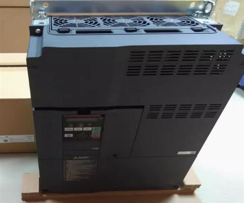 Inverseur variable Mitsubishi 400V triphasé de la fréquence FR-F840-05470-2-60
