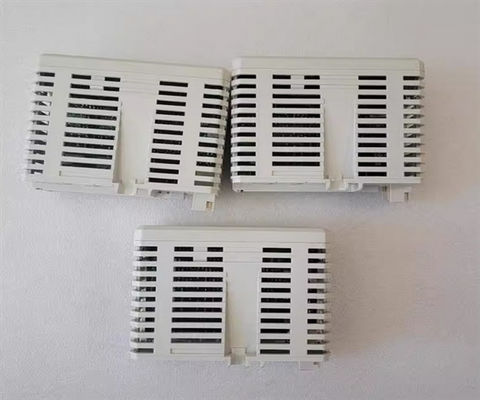 Le module d'entrée numérique ABB DI810 3BSE008508R1 24V 16 ch